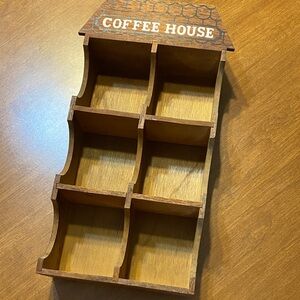 Vintage Coffee House Six Mug Shelf
